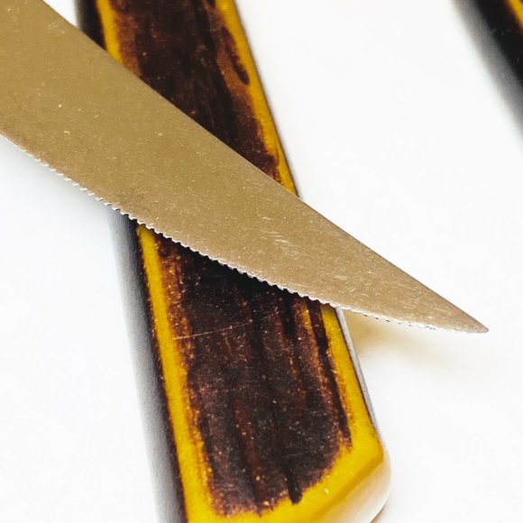 Set of 6 Vintage Bakelite Knives 1960s Faux Wood Handles - Picture 6 of 7